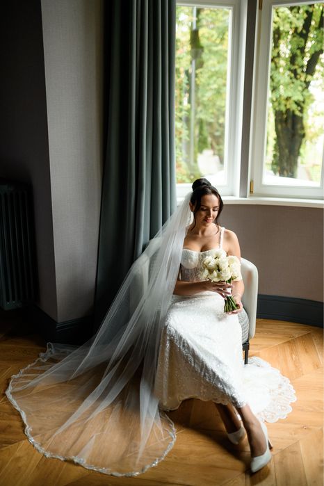 Розкішна Весільна сукня