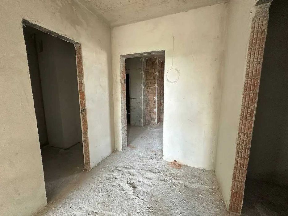 Продається  1  кімнатна квартира