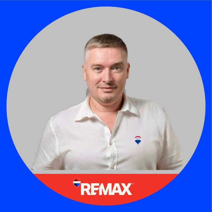 Продаж нерухомості в Києві та передмісті. Гатне, Чабани, Крюківщина.