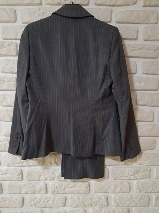 Kostium garnitur Apart nowy rozmiar 36