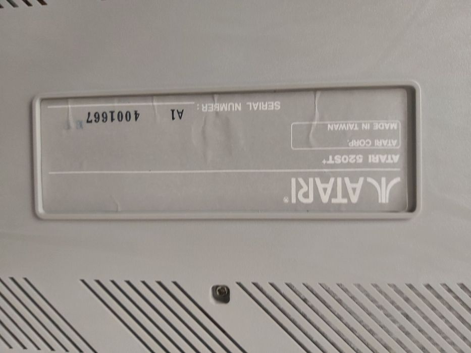Atari 520 ST+ EARLY EDITION pierwsza seria – TOS z dyskietki – kartony