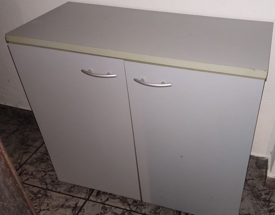 Móvel multiusos usado