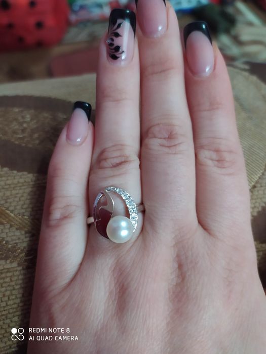 Продам кольцо с жемчугом