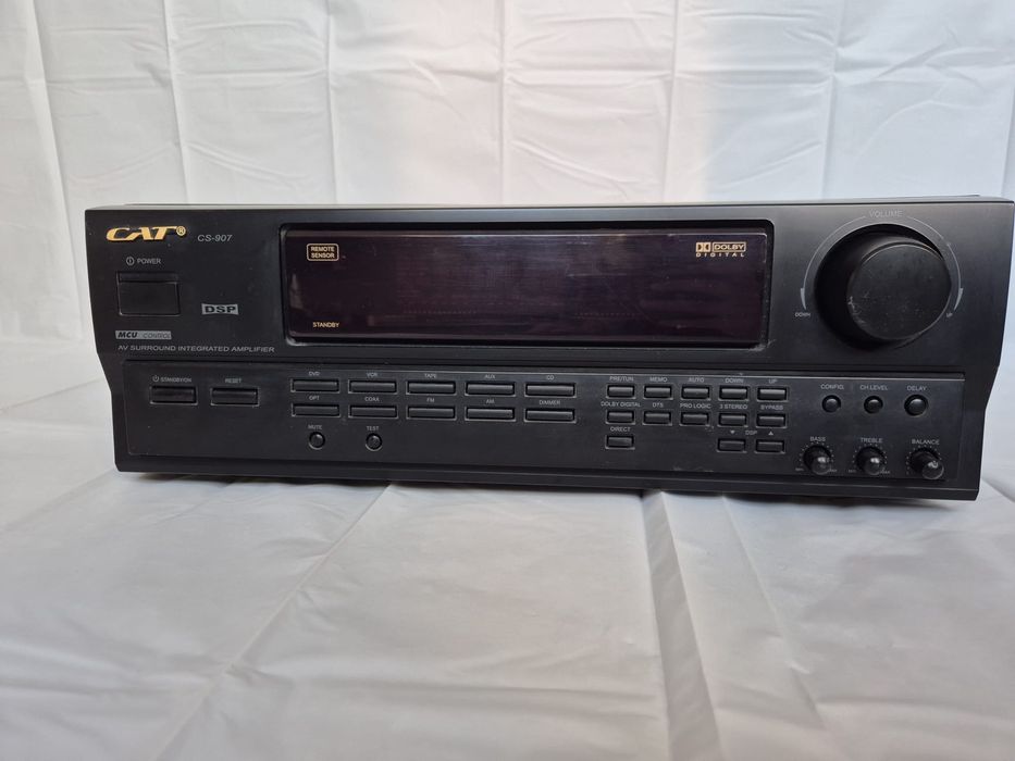 CAT CS-907 amplituner