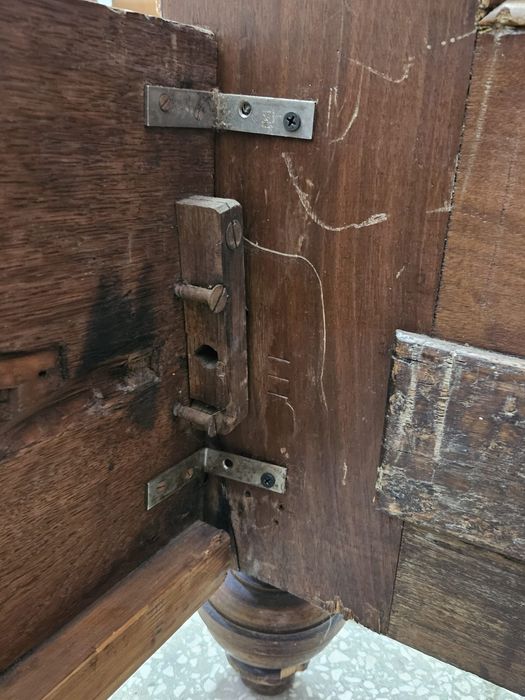 stare łóżko eklektyczne 1 sztuka Francja
