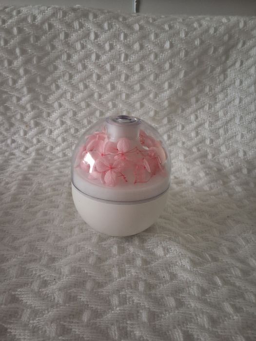 Dyfuzor zapachowy z kwiatami