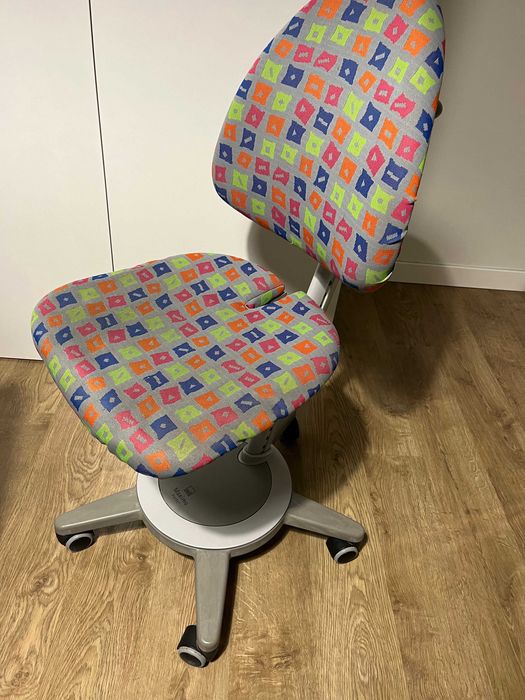 Krzesło do biurka dla dziecka, regulowane, moll