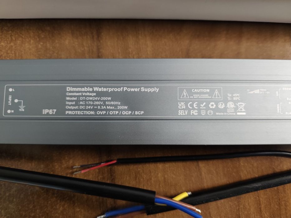 Zasilacz SLIM hermetyczny IP67 do taśm LED 24V 200W 8,3A wodoodporny