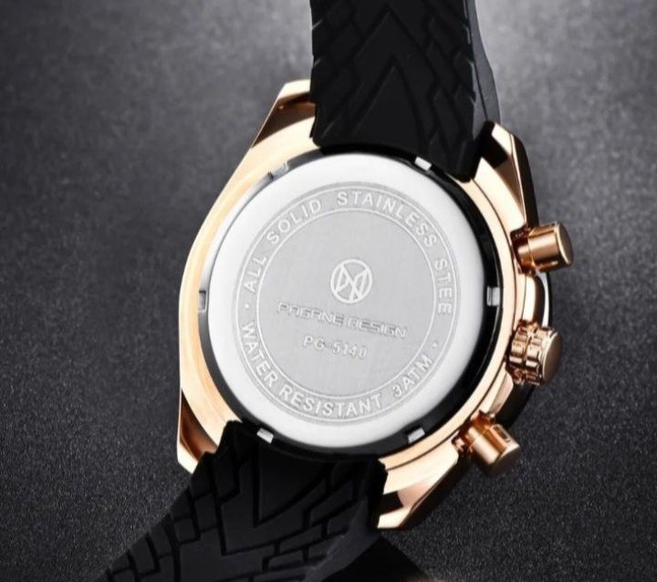 Часы золотой Pagani Design