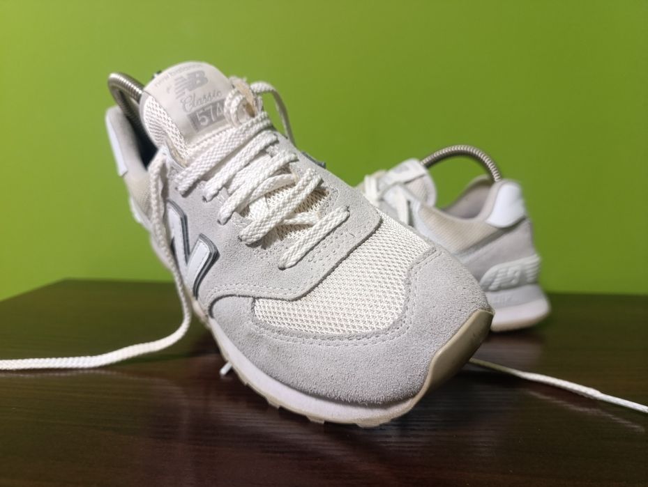 Кросівки New Balance  Classic 574 р.37