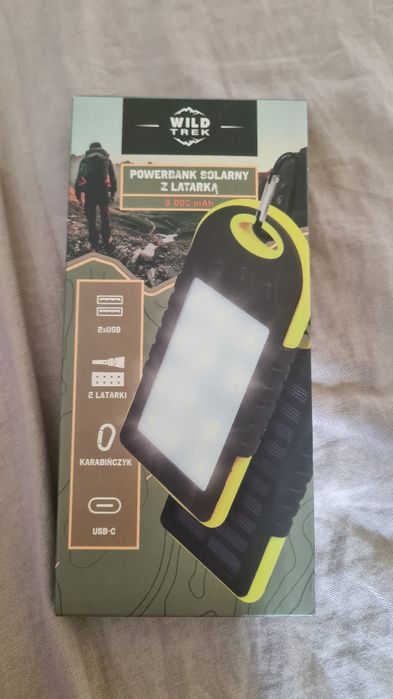 Powerbank solarny z latarką  Wild Trek  nowy