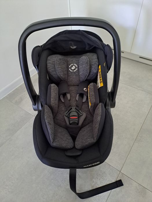 Fotelik samochodowy dla niemowlaka Maxi Cosi Marble + baza na isofix