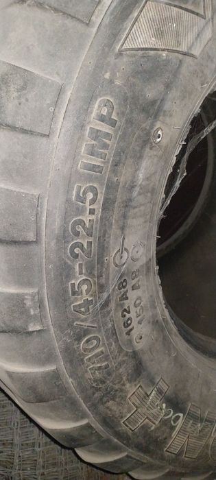 Opona 710/45-22.5 vedestein