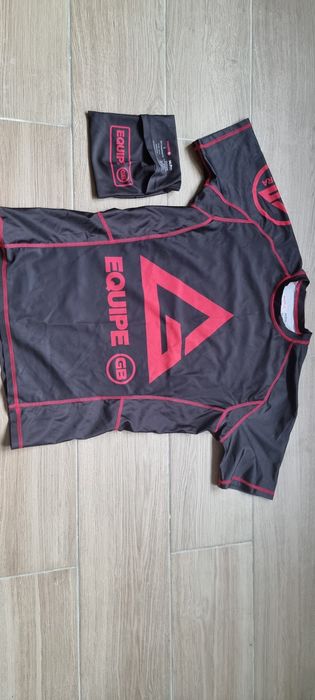 Rashguard de treino da GB