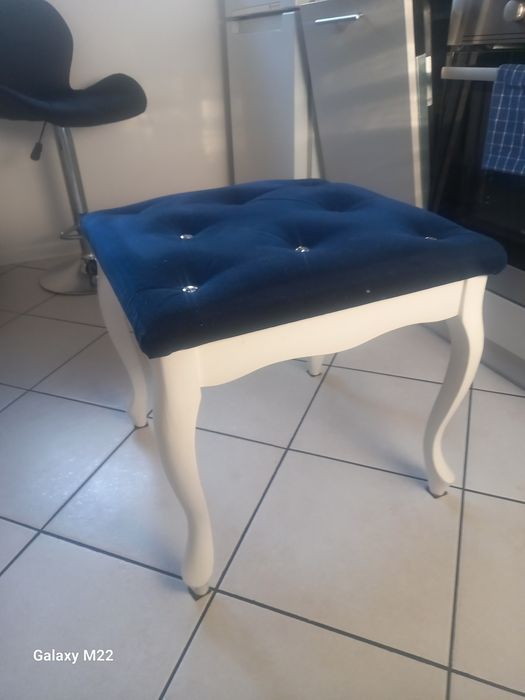 Taboret chesterfild
