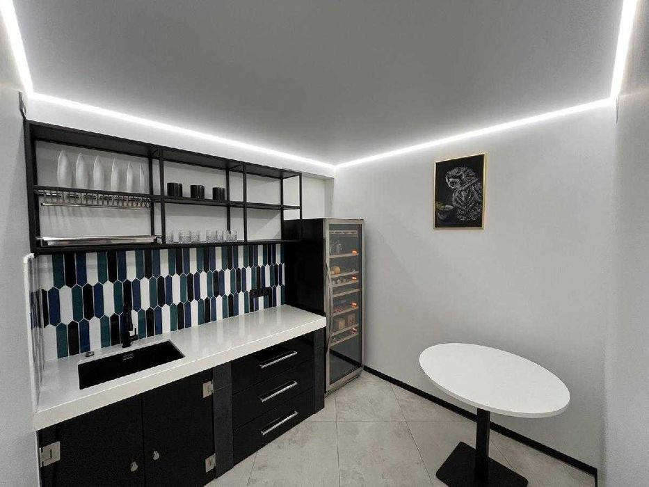 Комерційне приміщення по вул. Незалежності