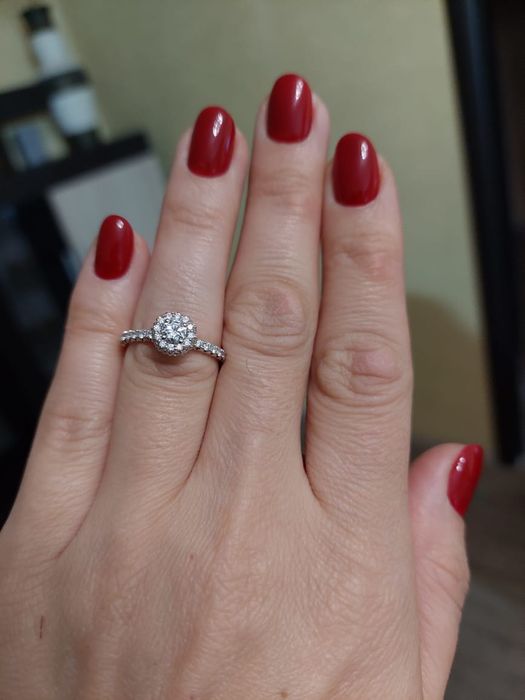 Золотое кольцо с бриллиантами