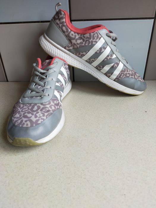 Buty sportowe 41