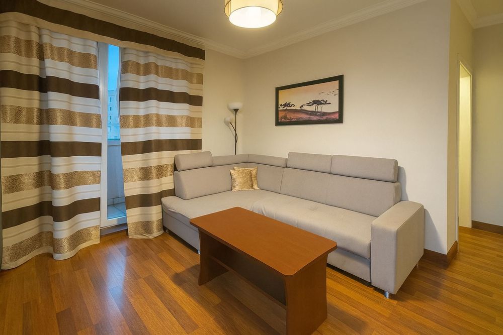 Vistula | Balkon | Metro Natolin | Parking