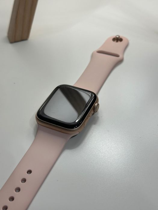 Apple Watch Series 4 44 mm Rose Gold