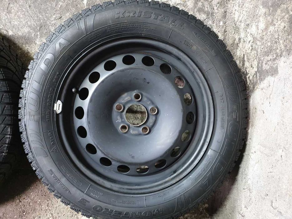 Felgi stalowe koła VW Skoda Seat R15 5x100 opony zimowe 185/65R15 5,5mm