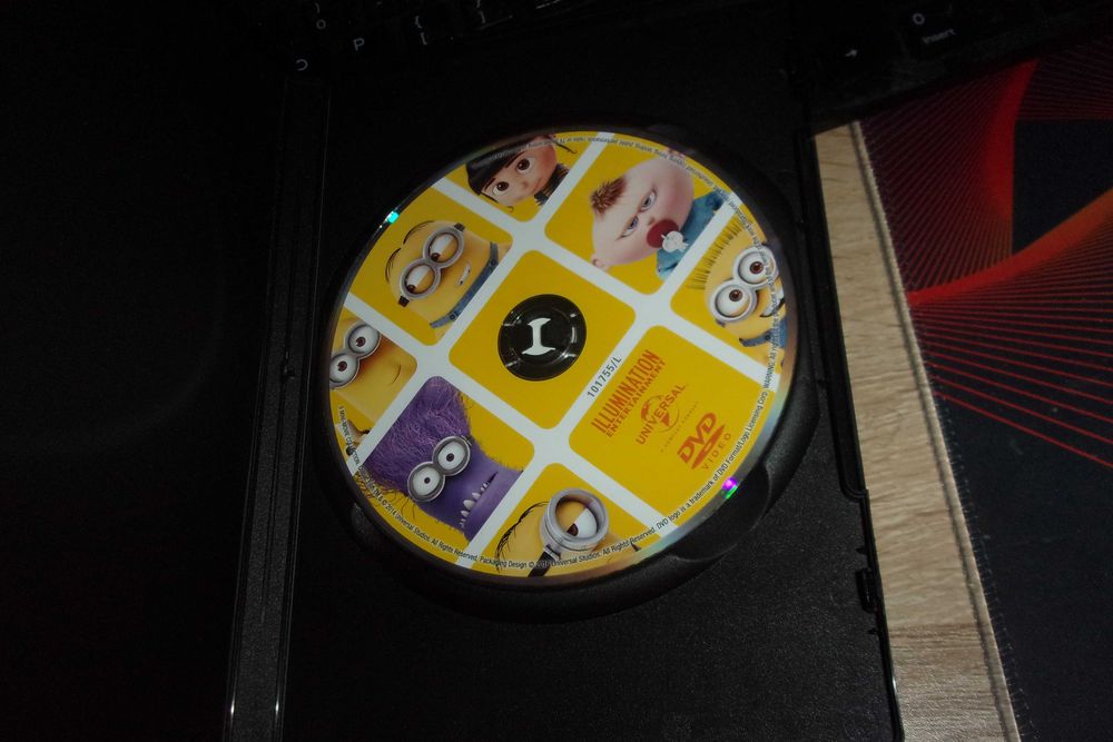 mini minionki  kolekcja dvd