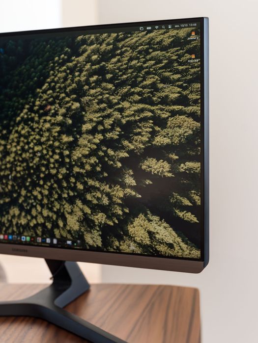 Samsung U28R550UQR – Monitor 28″ 4K UHD IPS – Excelente estado