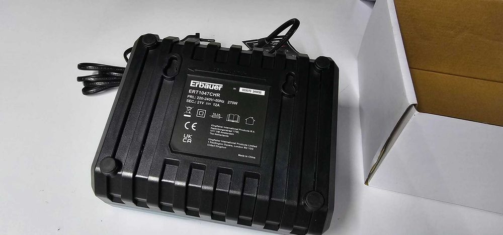Erbauer szybka ładowarka DualVolt 270W