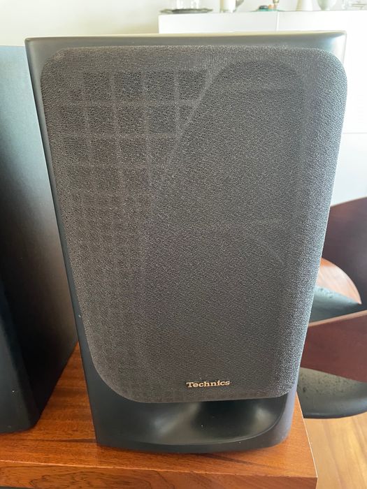 Colunas de som marca tecnics