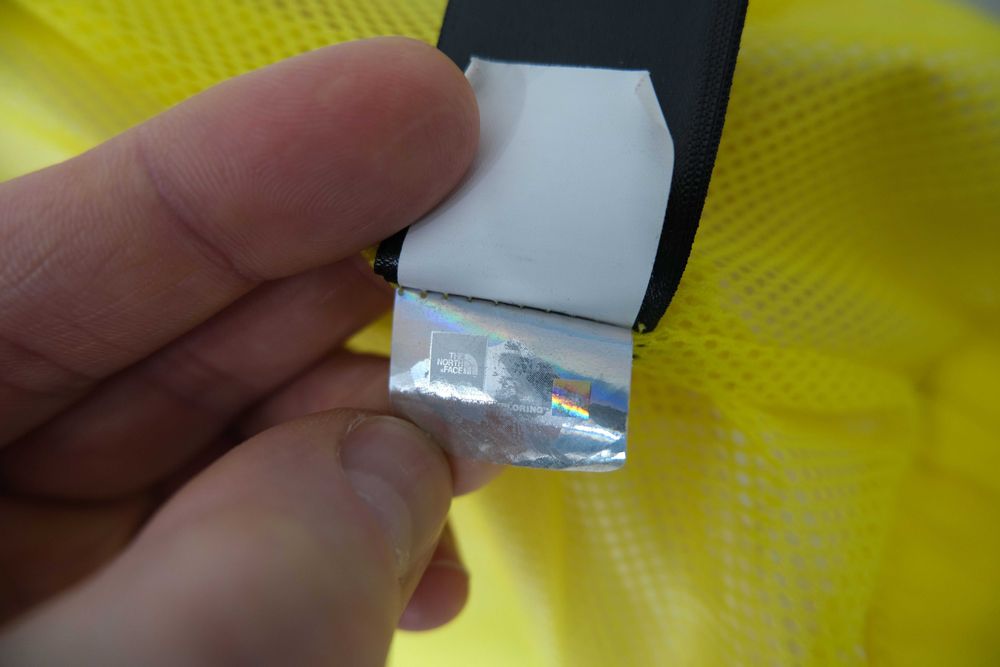 The North face dryvent dziecięca kurteczka przeciwdeszczowa  r L/158