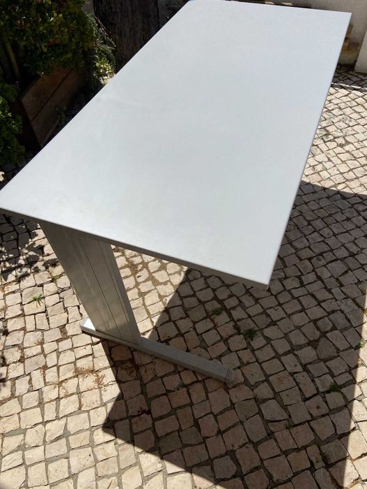 Conjunto de 3 Secretárias de Escritório – Só 130€!