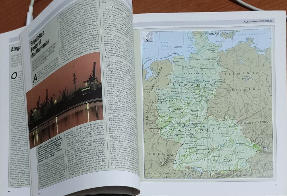 Geographic Encyclopedia - Reader's Digest® Selections 198864740819103361123