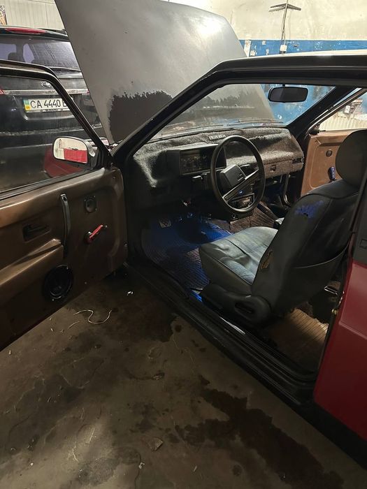 ВАЗ - 2108 "спутнік "