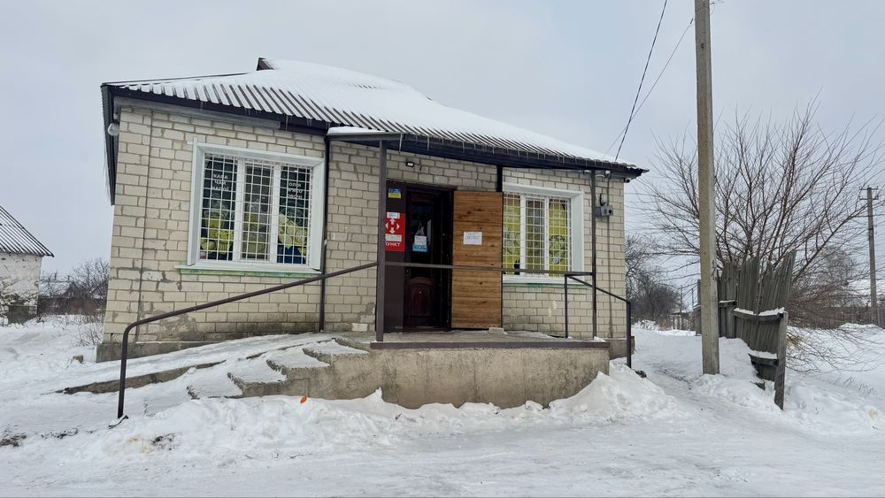 Магазин продовольчий Мошни