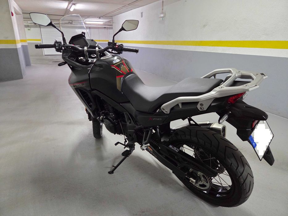 Honda Transalp750, 2024, 20000km e garantia total Honda até 11/2027