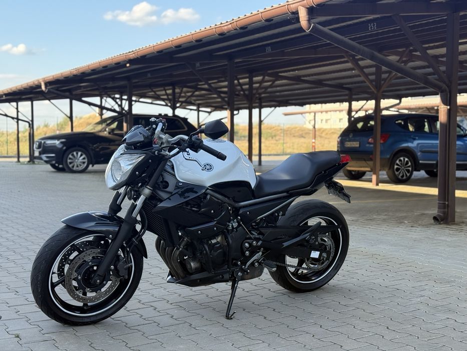Yamaha XJ6 2012 рік