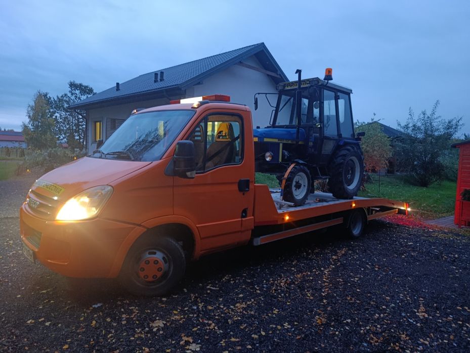 Transport ciągników maszyn rolniczych i budowlanych transport do 10 ton