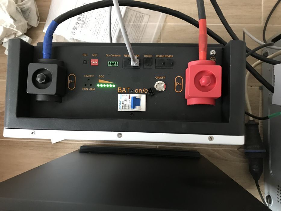 інвертори гібрид 4-6kw JSDsolar + акумулятори LiFePo4 48v100a, 24v100a