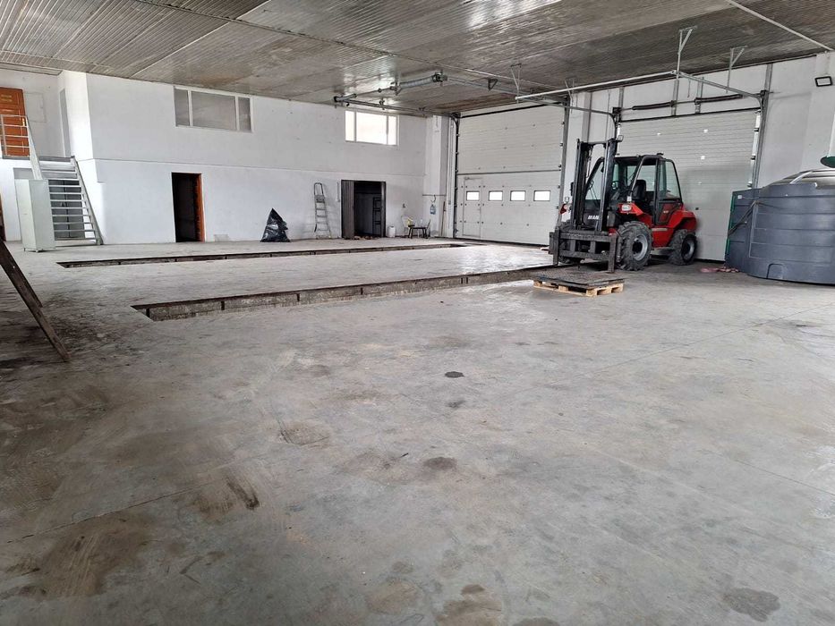 Wynajmę halę magazynową, warsztat