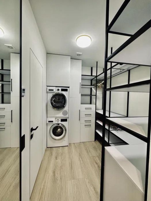 Простора 3-к квартира 96м2 ЖК Файна Таун Нивки Варшавский