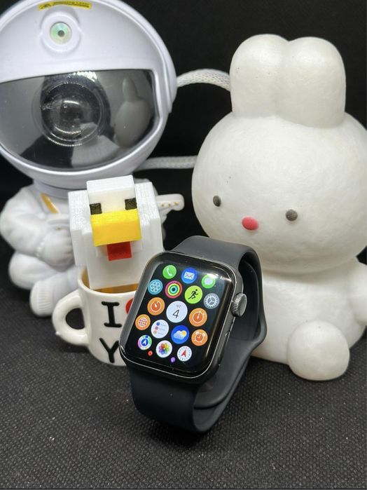 Apple watch se 40mm. Стан нових!