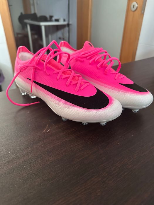 Chuteiras Nike Mercurial