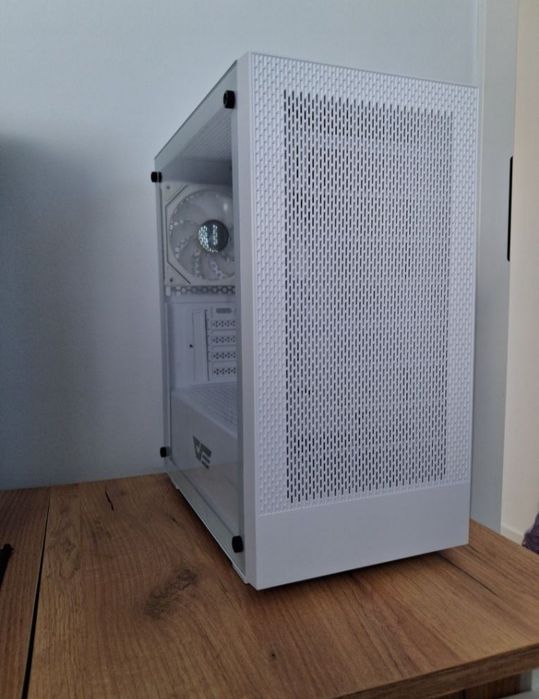 Obudowa DarkFlash M305 nowa