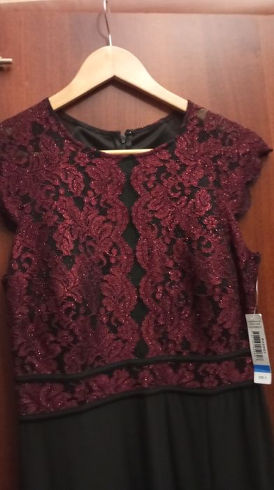 Платье нарядное , новое