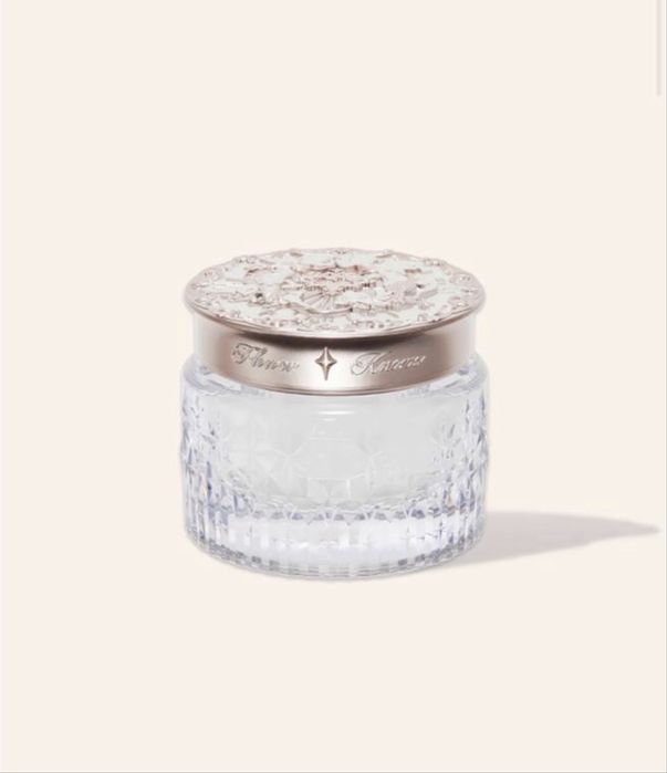 Зволожуючий праймер dewy hydrating primer від flower knows