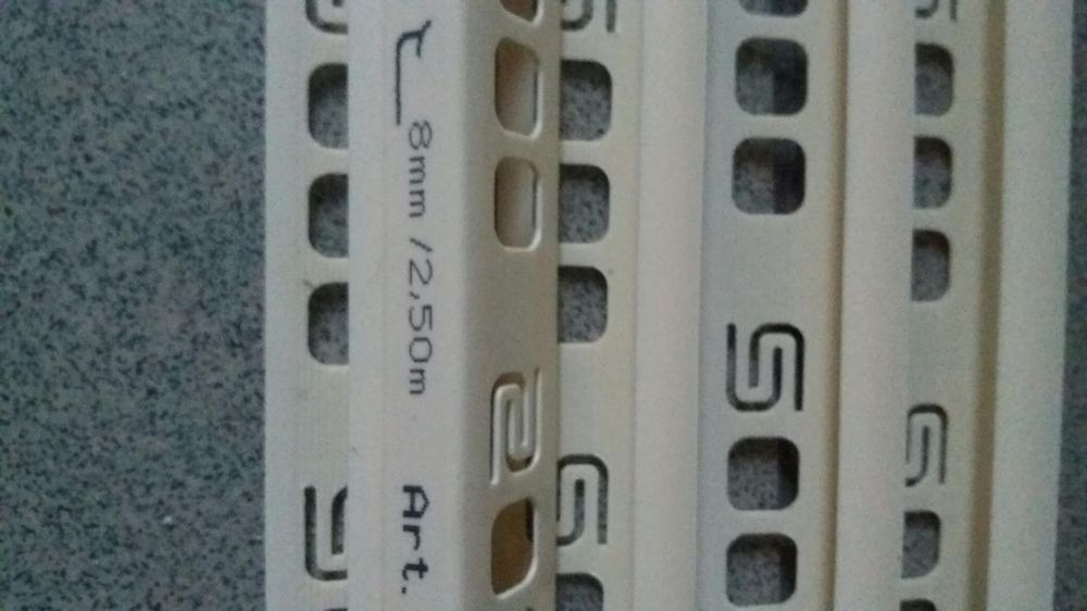 Narożniki pcv wewnętrzne.