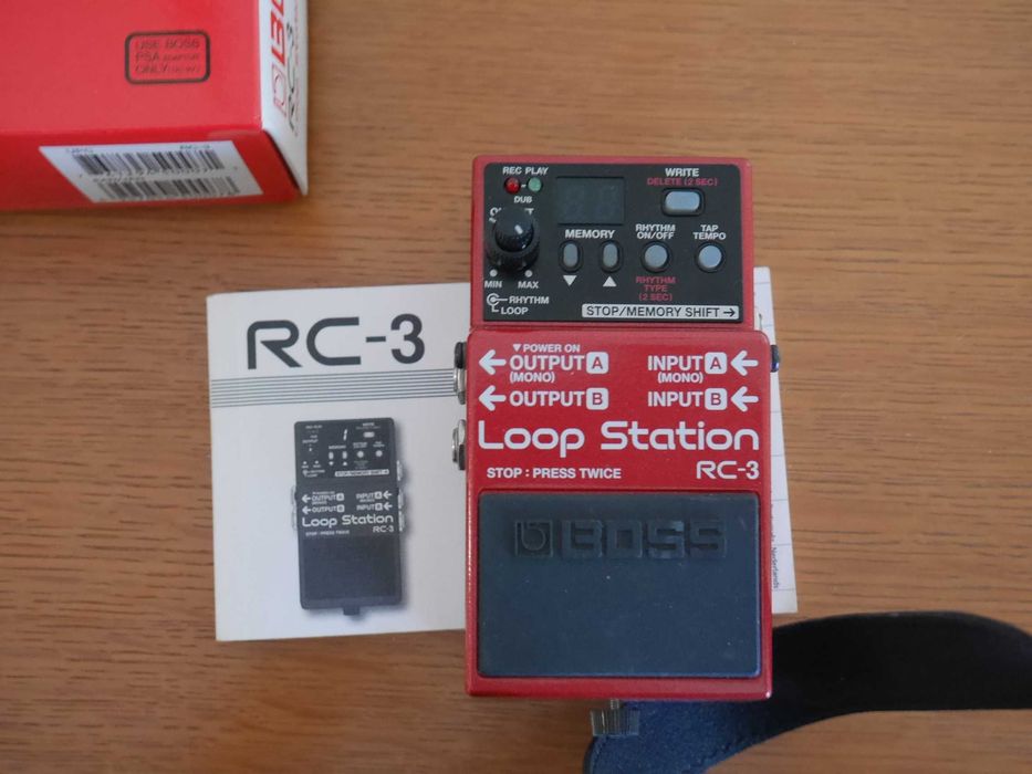 Pedal Boss RC-3 Loop Station
