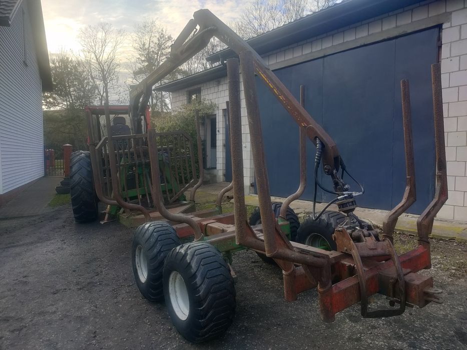 Przyczepa leśna Farma 9 ton