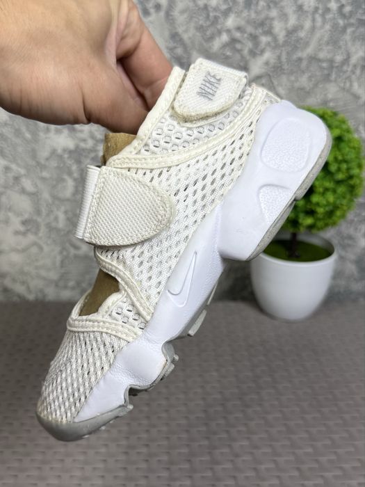 Nike Rift балетки сандали 32 размер детские белые