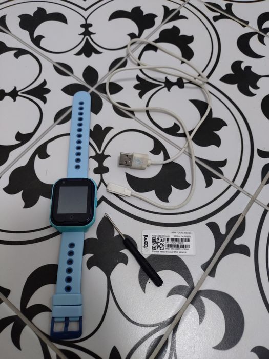 Дитячий смарт-годинник Bemi Fun (Blue) — надійний гаджет для зв'язку